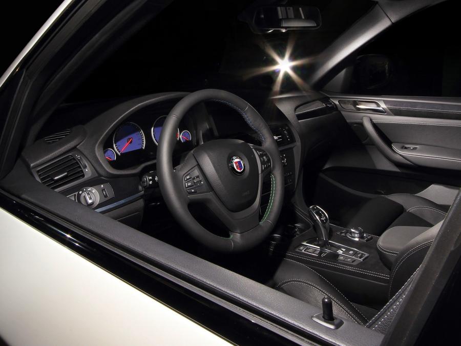 Интерьер Alpina XD3 Bi-Turbo (F25) 2013 года  (фото 15 из 16)